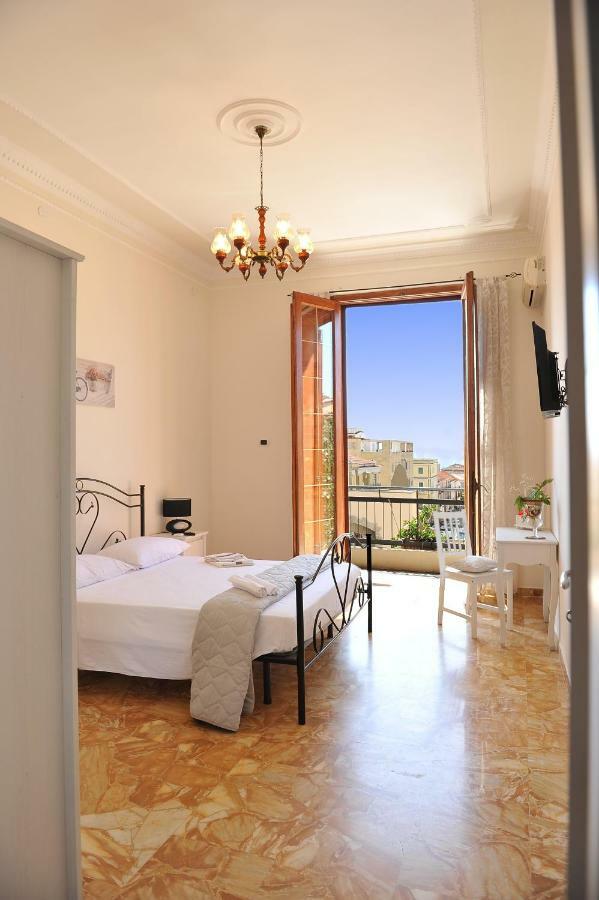 פאולה B&B Rosy מראה חיצוני תמונה